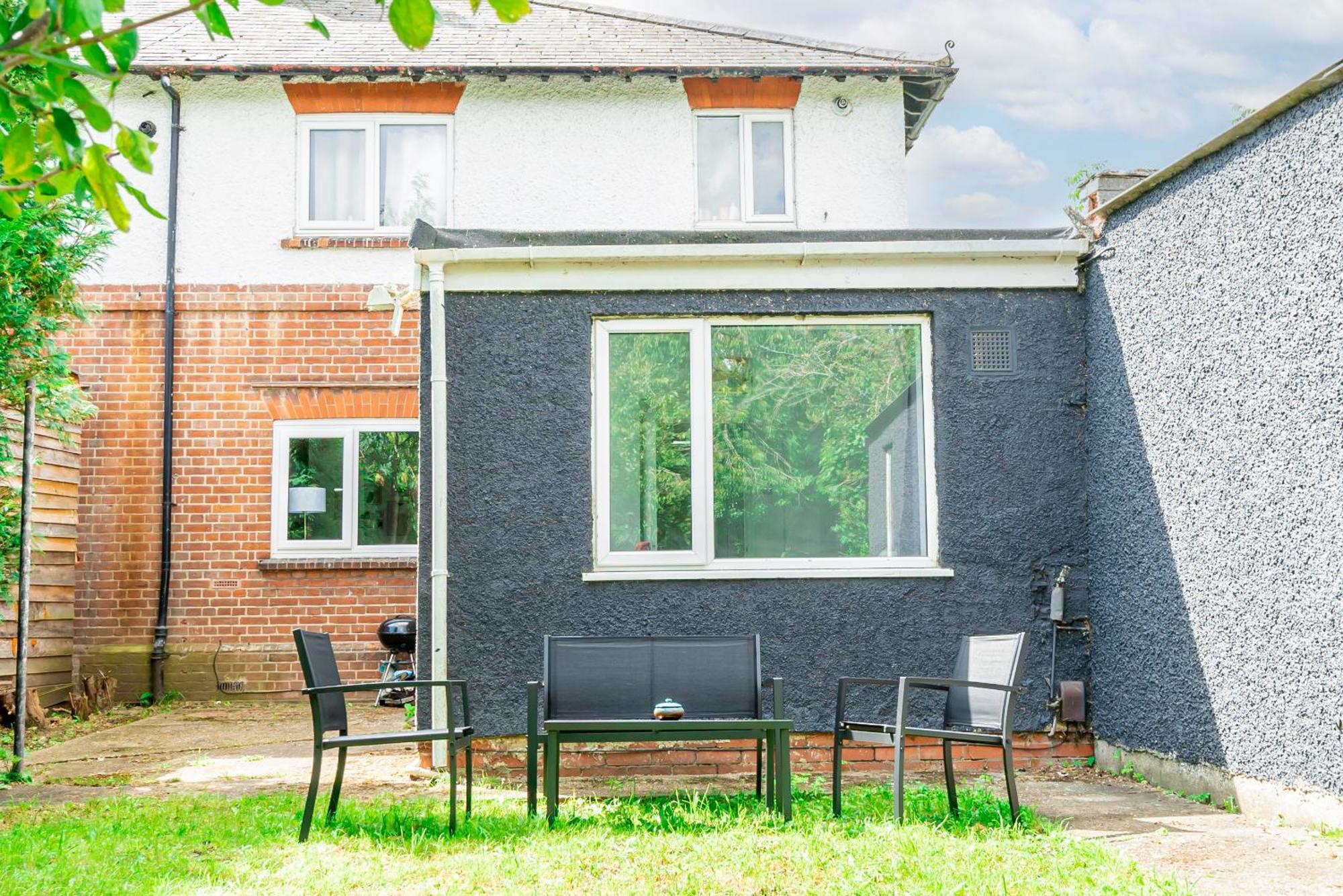 Charming 2-Bedroom Flat With A Garden And Free Parking At Abingdon Oxford Luaran gambar
